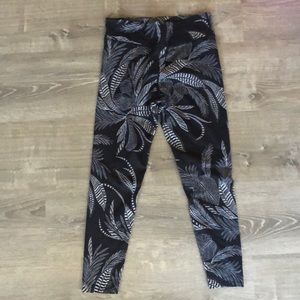 Joylab Capri workout pants